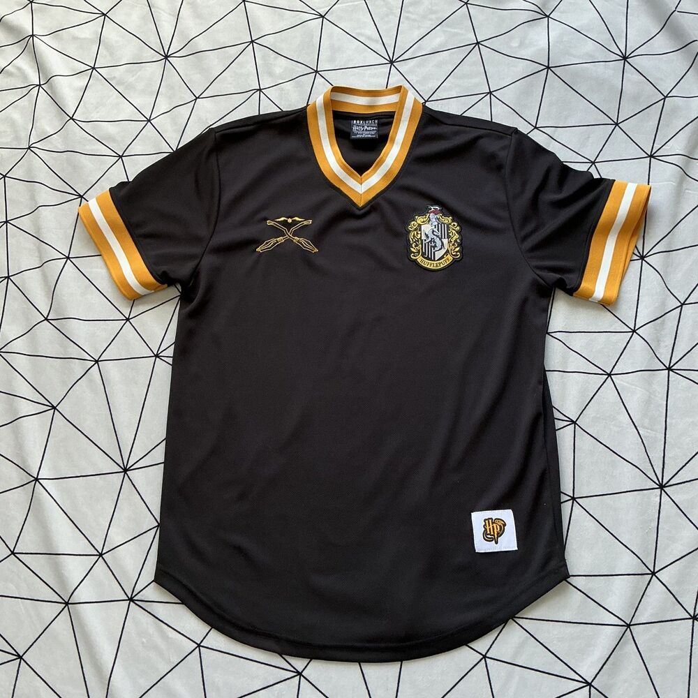 Harry Potter Hufflepuff Quidditch Jersey M BoxLunch Embroidered Crest Mesh